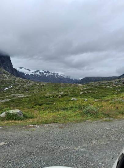 Et billede, der indeholder udendrs, sky, grs, natur

AI-genereret indhold kan vre ukorrekt.