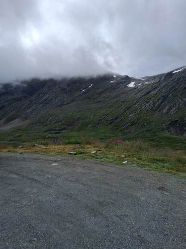 Et billede, der indeholder udendrs, sky, natur, grs

AI-genereret indhold kan vre ukorrekt.