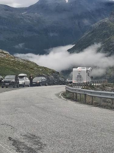 Et billede, der indeholder udendrs, sky, Landkretj, kretj

AI-genereret indhold kan vre ukorrekt.